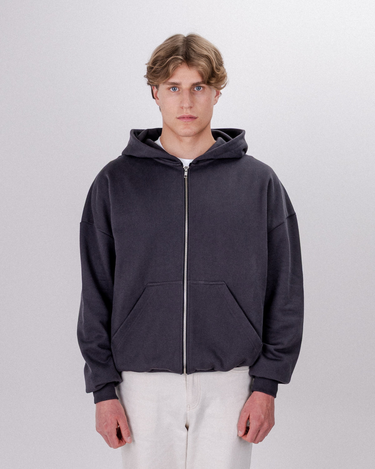 ZIP HOODIE GRAPHITE