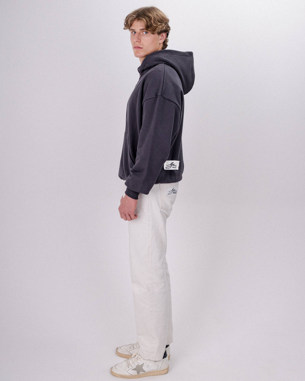 ZIP HOODIE GRAPHITE