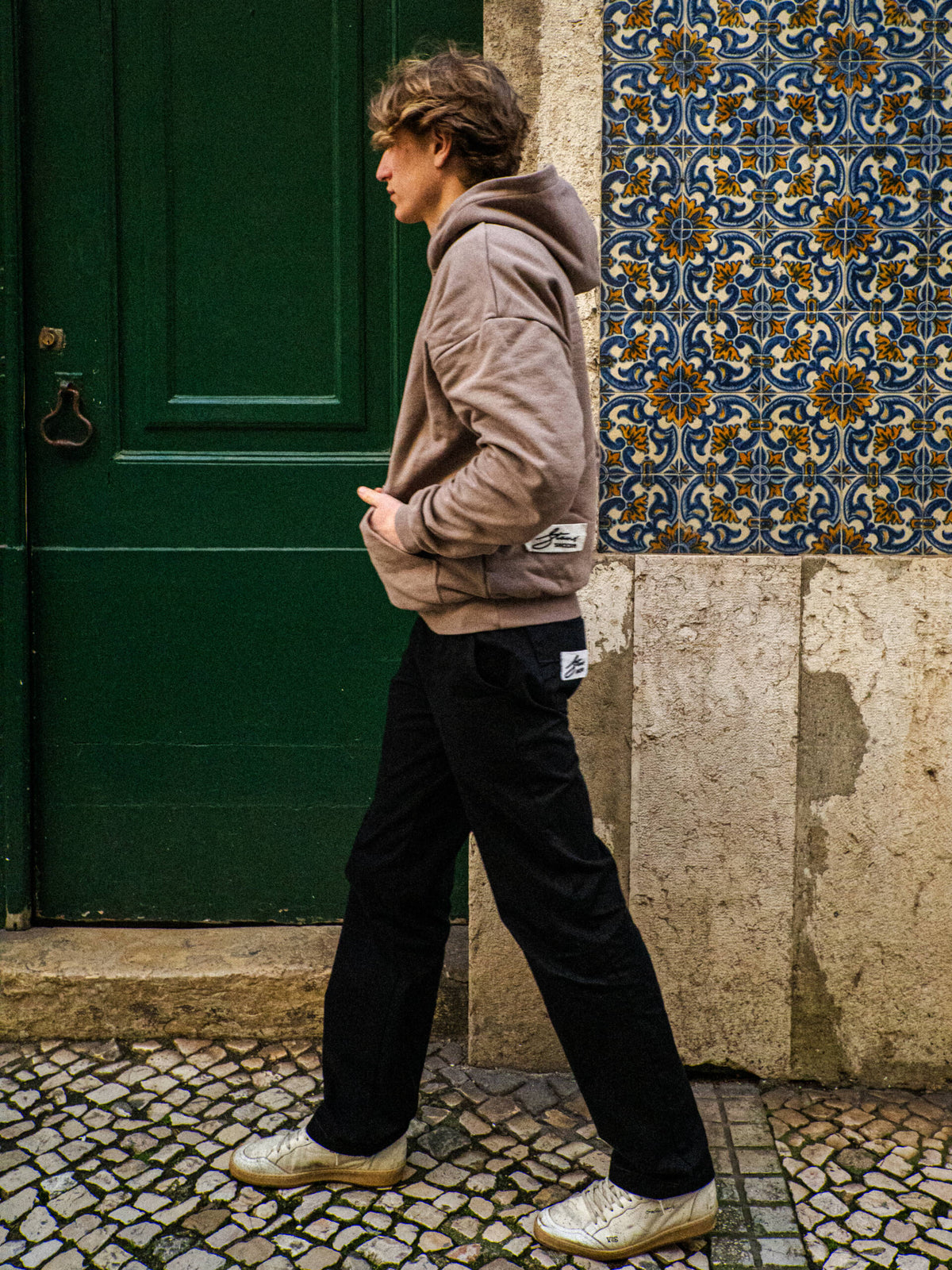 BASIC HOODIE SOFT MOCHA